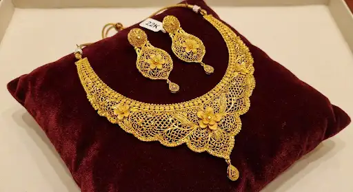 Difference between 22 carat, 21 carat and 24 carat gold