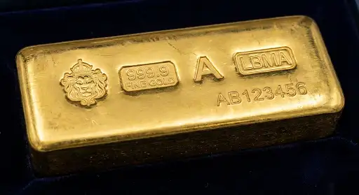 হলমার্ক কি